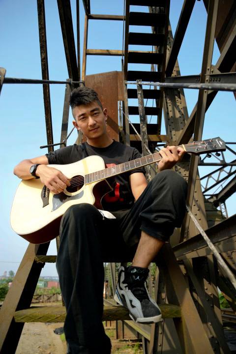 《陆军一号》霸气登场 王韬获赞"军人"的象征